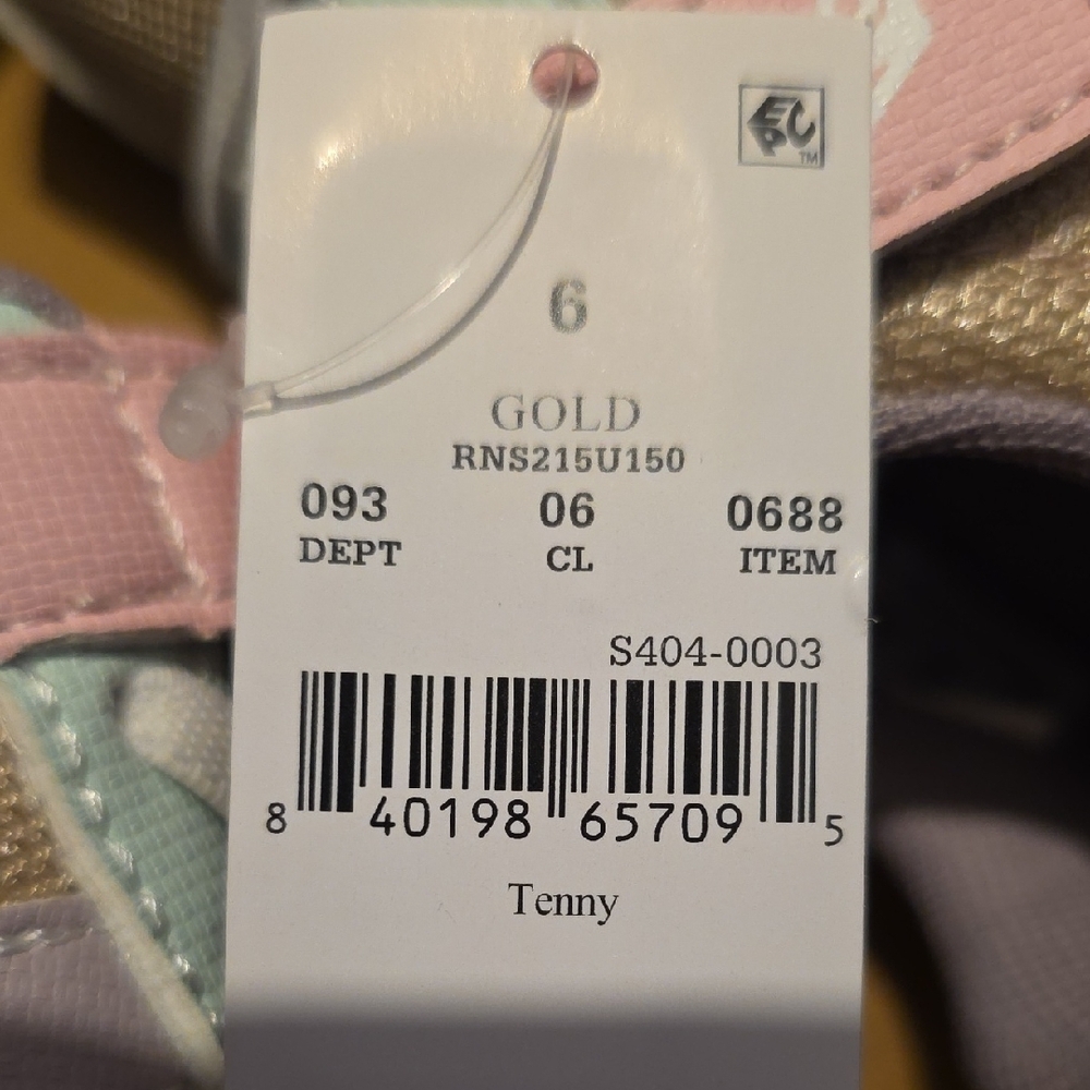 NWT See Kai Run Basics Toddler Tenny Sneakers - Gold - Size 6 - Picture 8 of 10